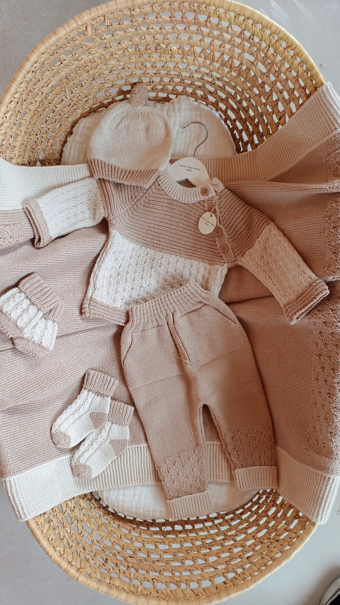 Coordinato CAPPUCCINO 6 pezzi lana