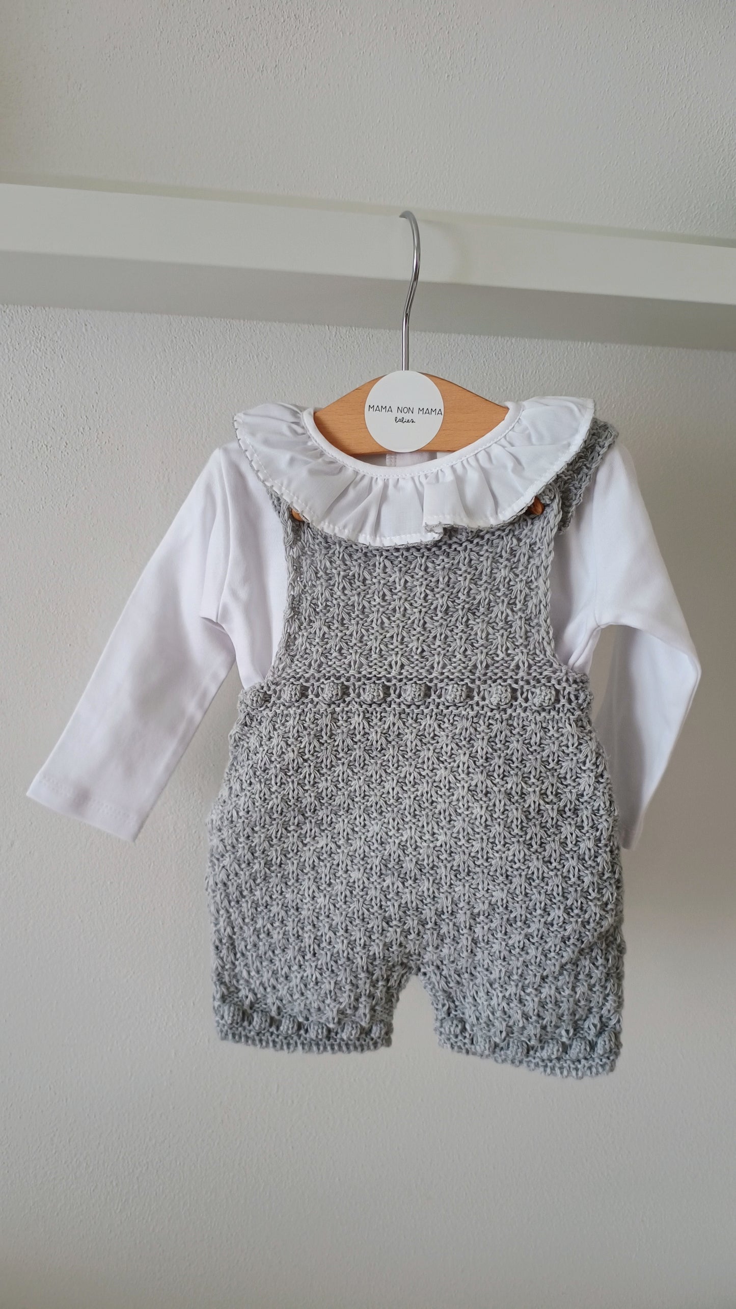 Completo DOLCE body caldo+salopette in maglia