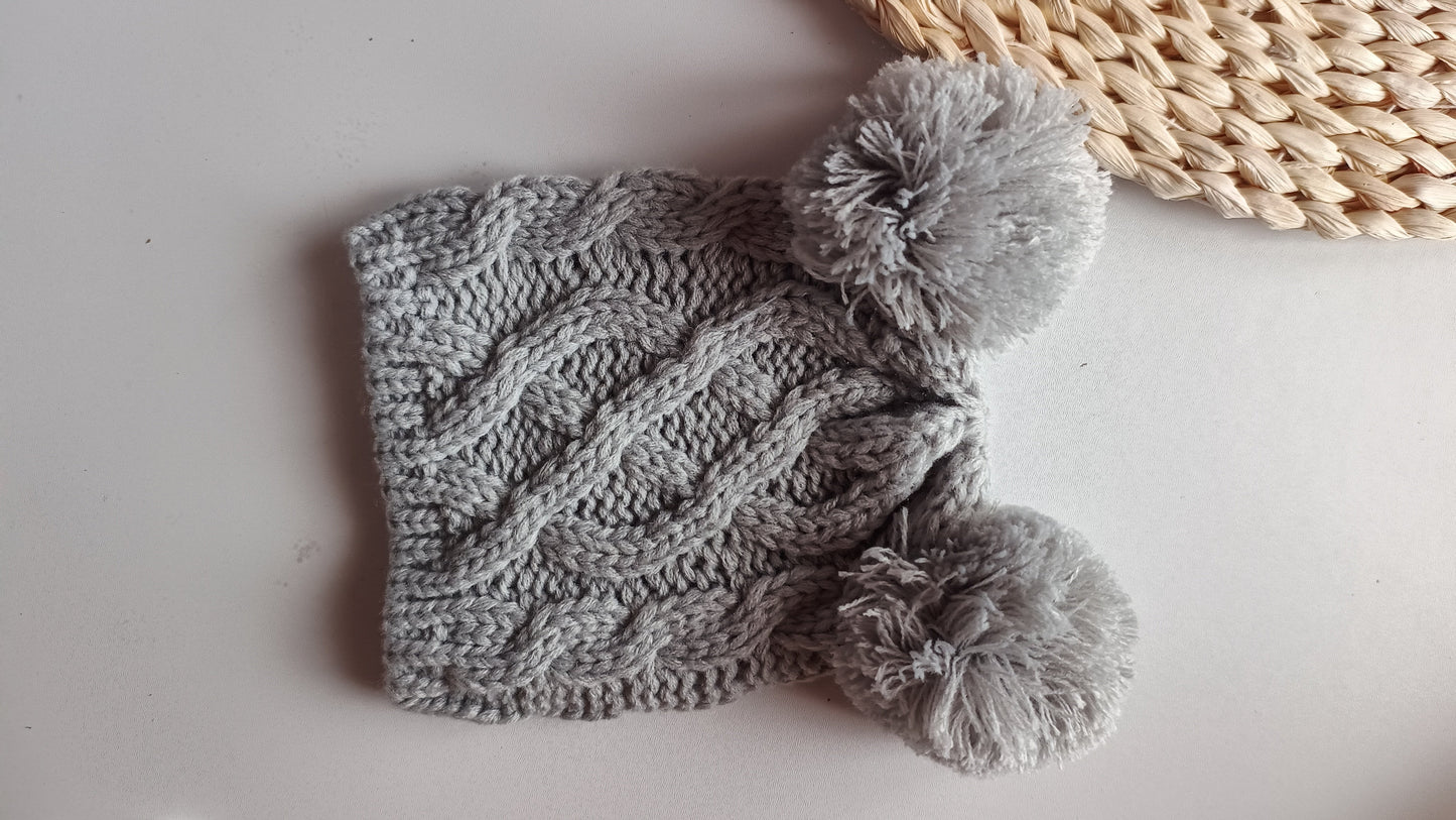 Cuffietta pon-pon 0-3 mesi e 6-12 mesi