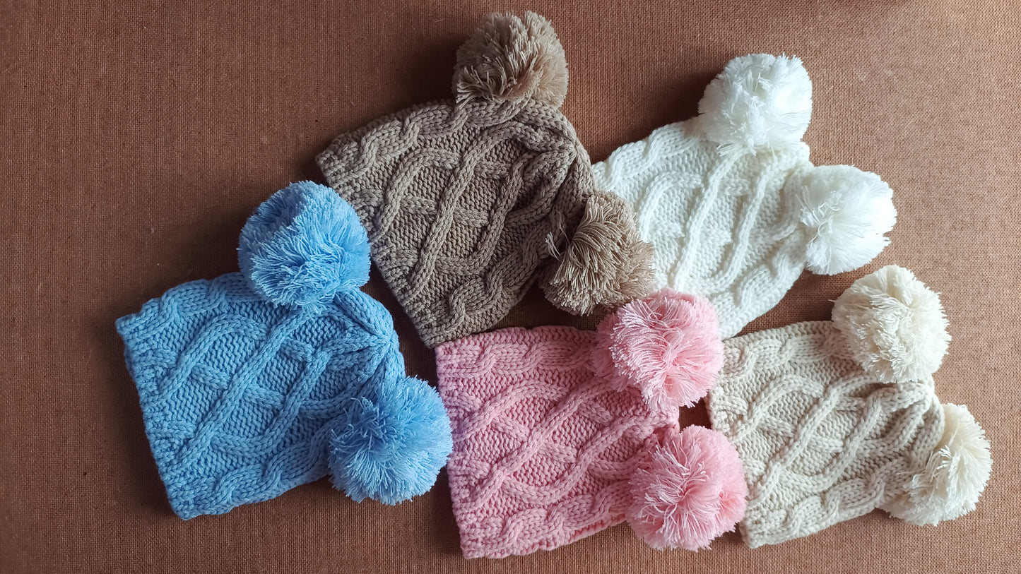 Cuffietta pon-pon 0-3 mesi e 6-12 mesi